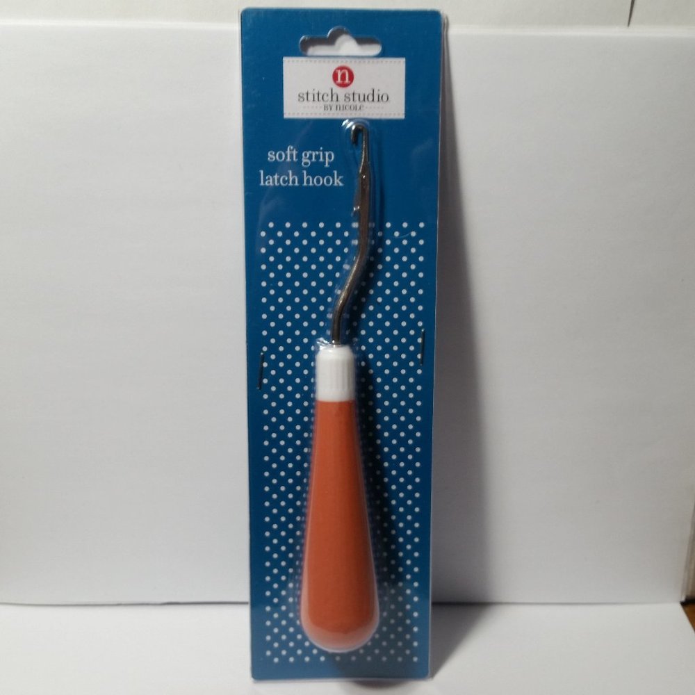Stitch Studio by Nicole Soft Grip Latch Hook